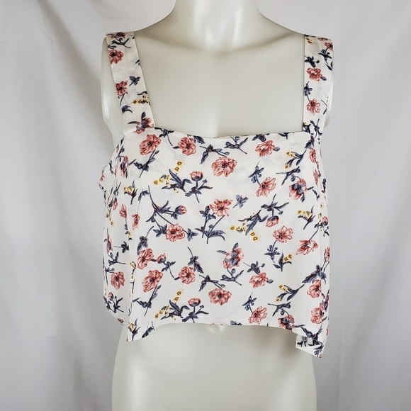 SEEK Tops - Boho Festival Crop Top NWT Floral Size S